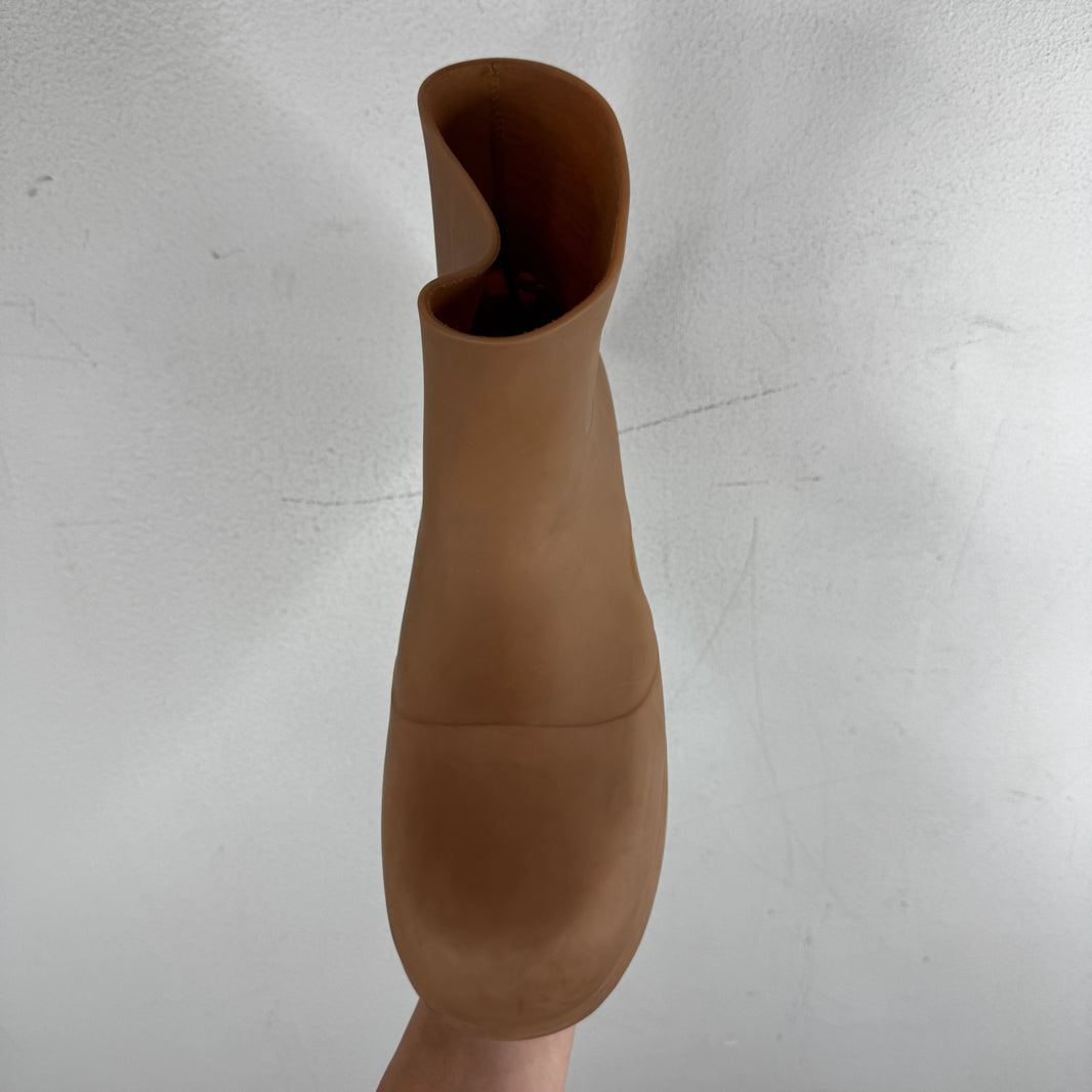 Bottega Veneta Brown Puddle Boots