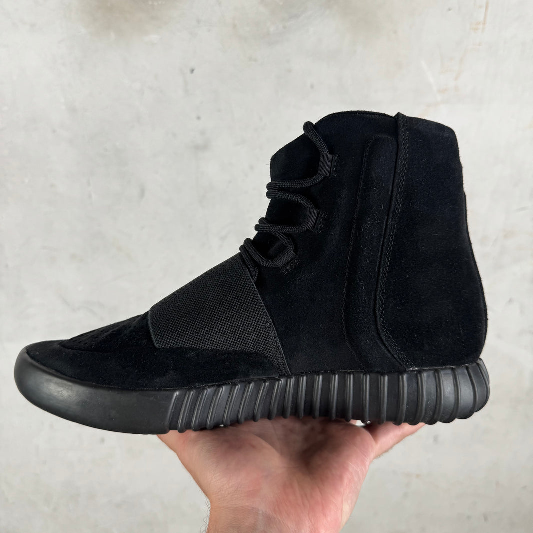 Yeezy Pirate Black 750