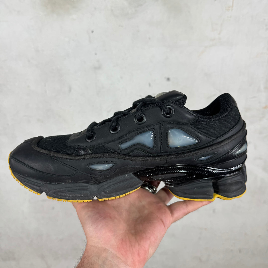 Raf Simons Black Ozweego 3's