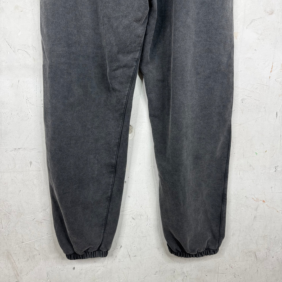 Gucci Frayed Spellout Logo Sweatpants