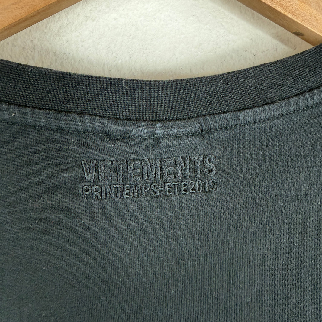 Vetements Georgia T-Shirt