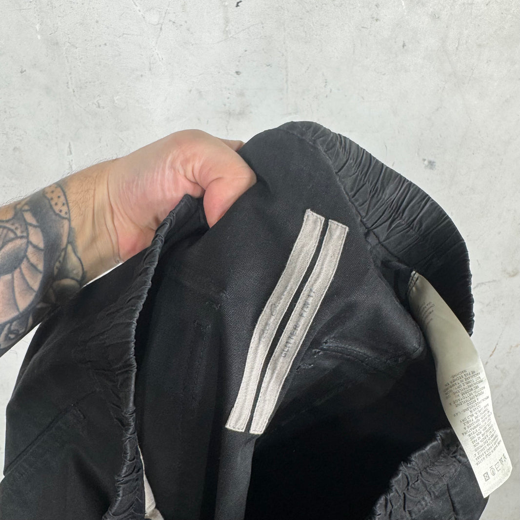 Rick Owens Glitter Black Pod Shorts