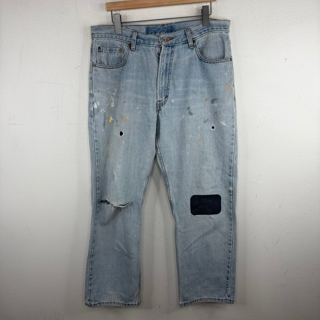 Vintage Smoked Lightwash Levi's 505 Jeans