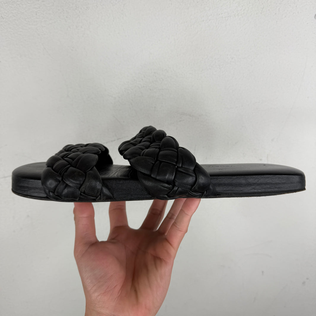 Bottega Veneta Black Woven Sandals