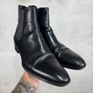 Saint Laurent Black Leather Chelsea Boots