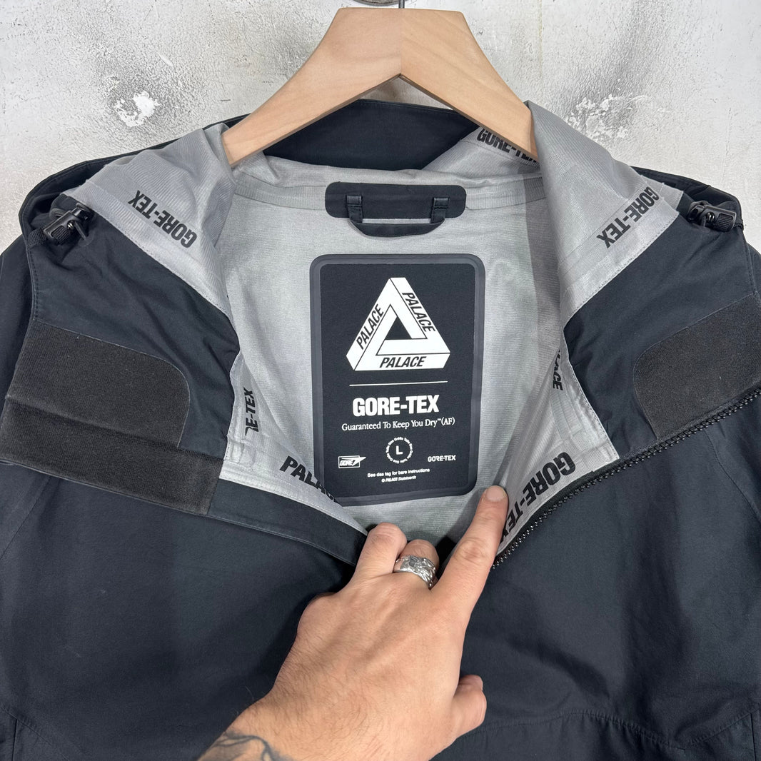 Palace Gore-tex Shell Jacket