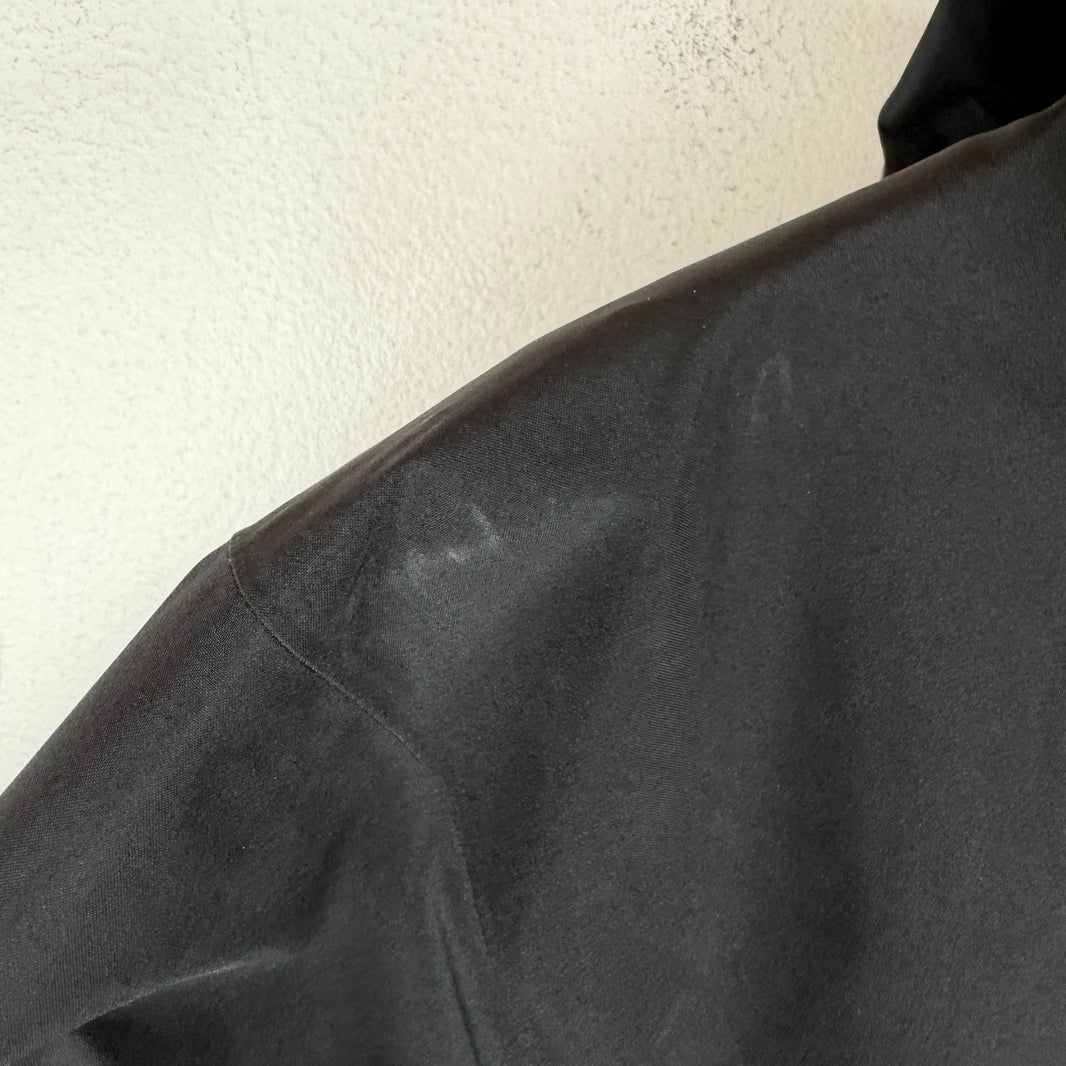 Arc'teryx Black Alpha SV Jacket