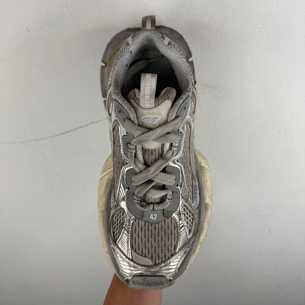 Balenciaga Champagne 3XL Sneakers