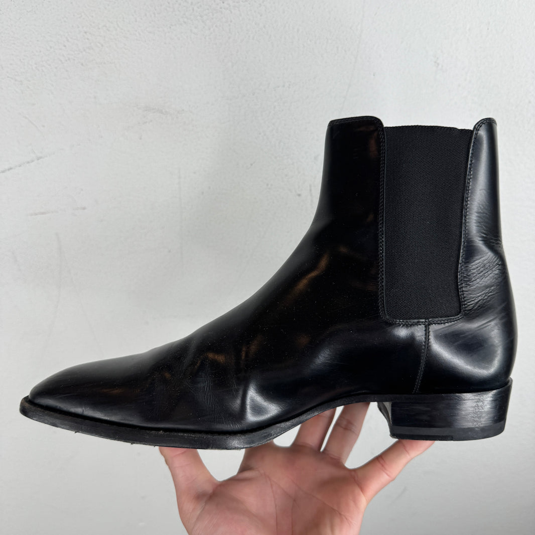 Saint Laurent Wyatt Chelsea Boots