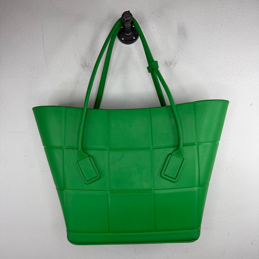 Bottega Veneta Rubber Arco Tote