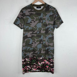 Givenchy Camo/Floral Elongated T-Shirt