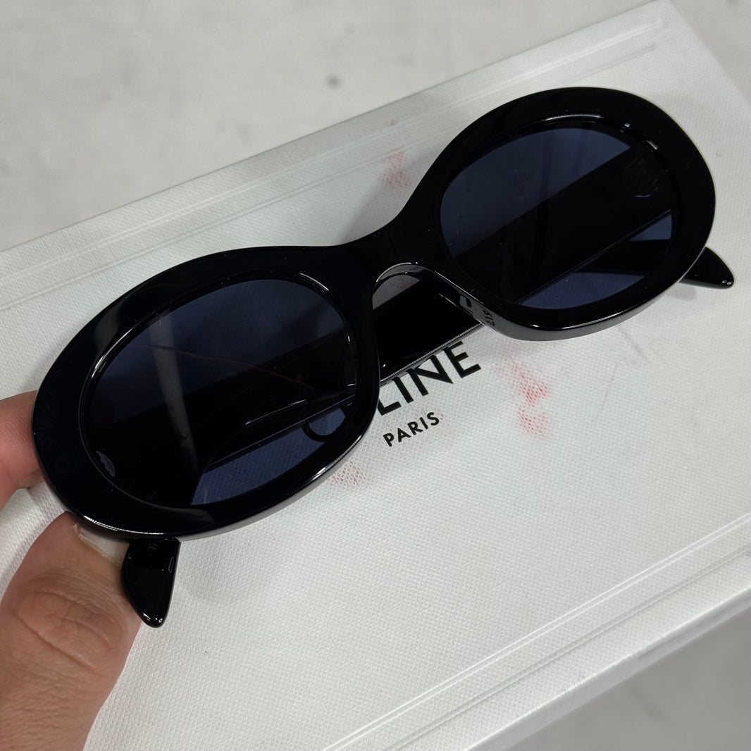 Celine CL40194U Triumph Sunglasses