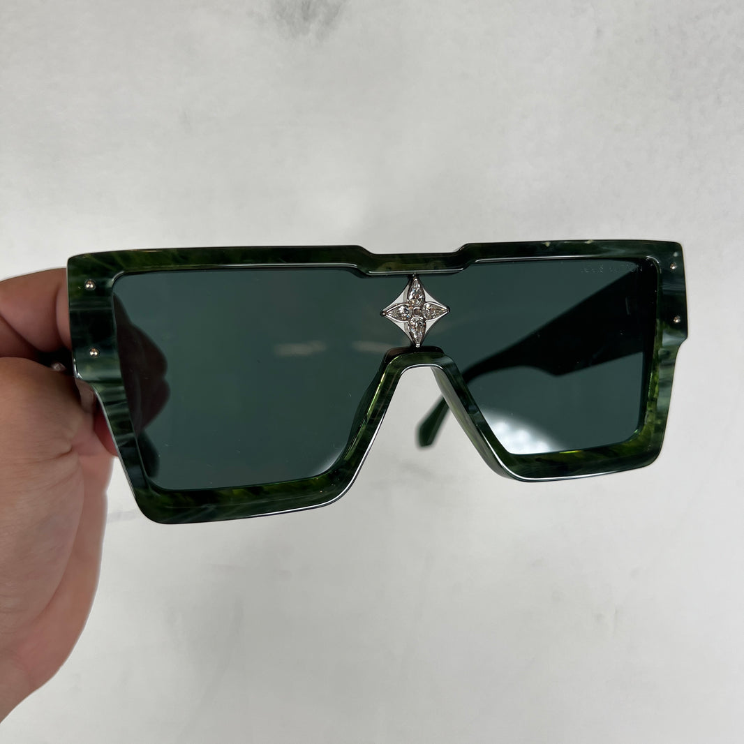 Louis Vuitton Marble Cyclone Sunglasses