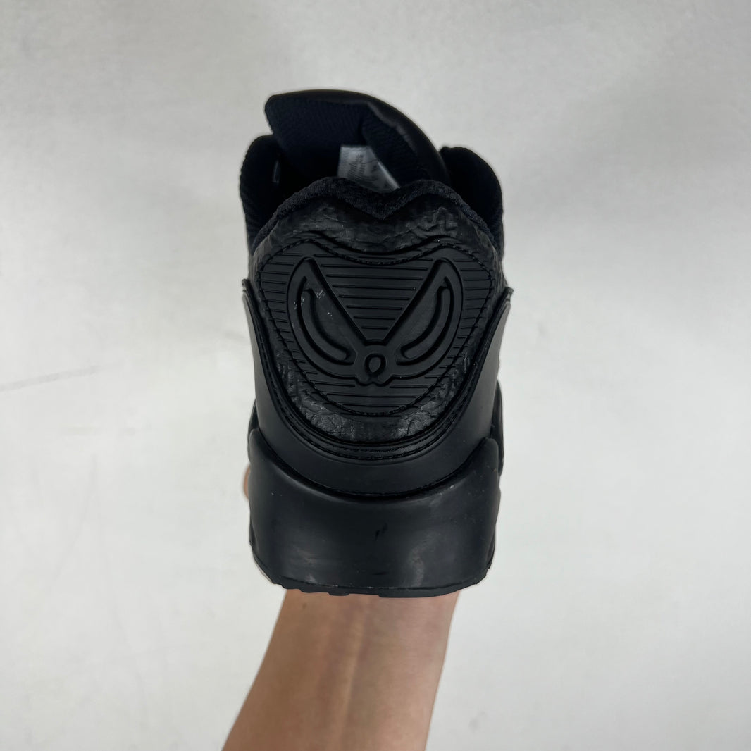 Nike Slawn AM90 Sneakers
