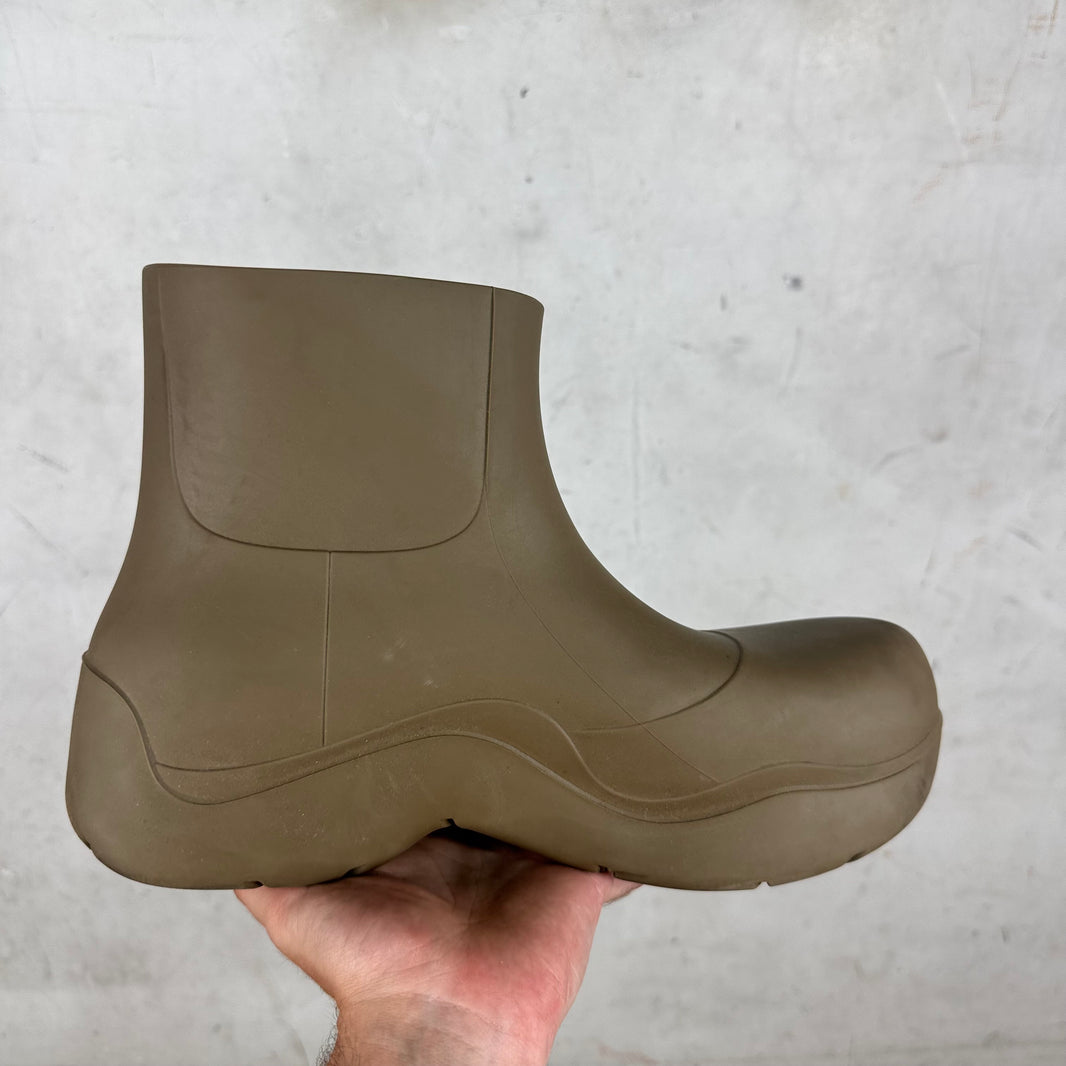 Bottega Veneta Brown Rubber Puddle Boots