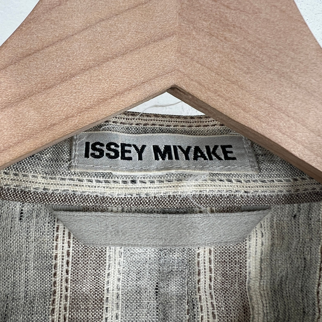 Issey Miyake Brown Lightweight Blazer