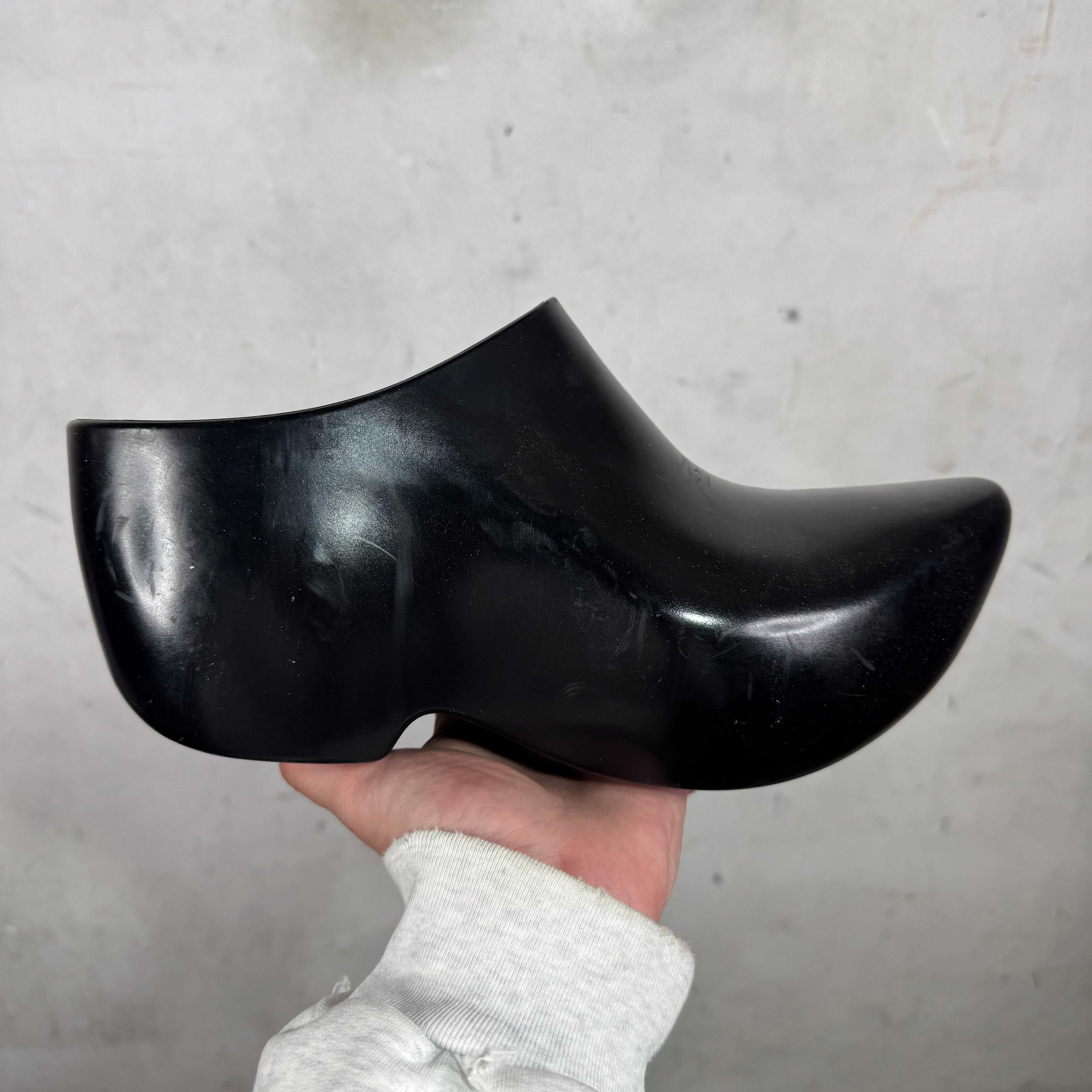 Balenciaga Refinished Rubber Technoclogs – www.Lukes.store