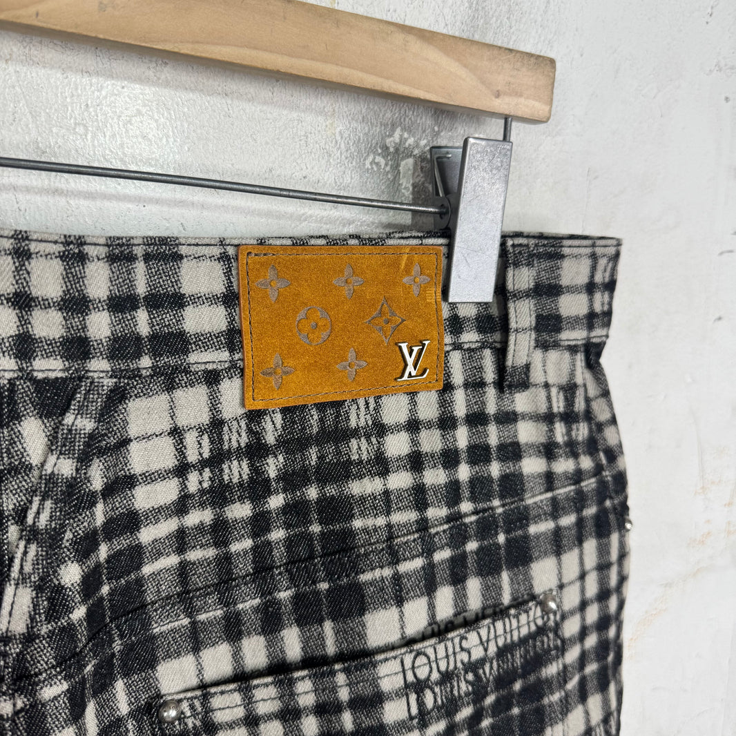 Louis Vuitton Plaid Type Logo Shorts