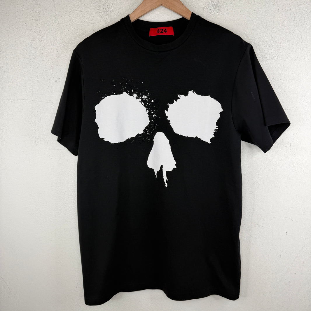 424 Black Face Paint T-Shirt