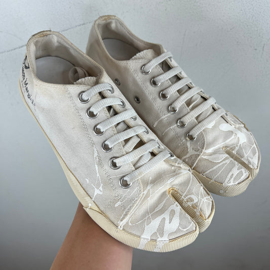Margiela White Painted Tabi Sneakers
