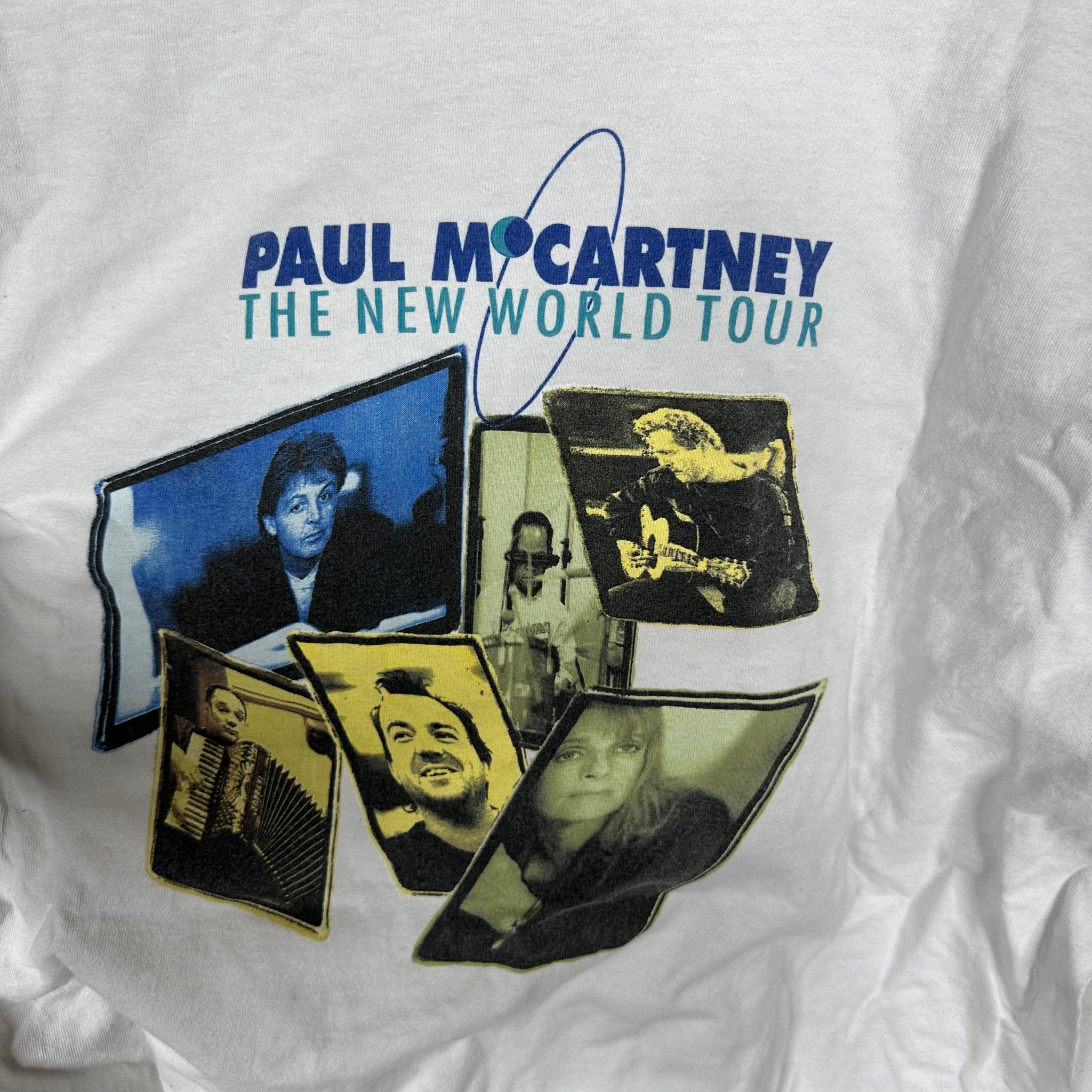 Vintage Paul McCartney New World Tour T-shirt