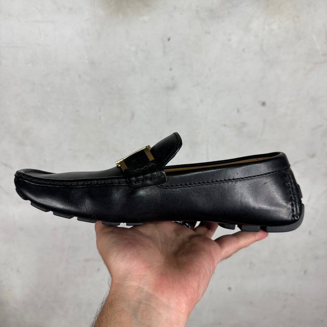 Louis Vuitton Gold Buckled Driver Shoes