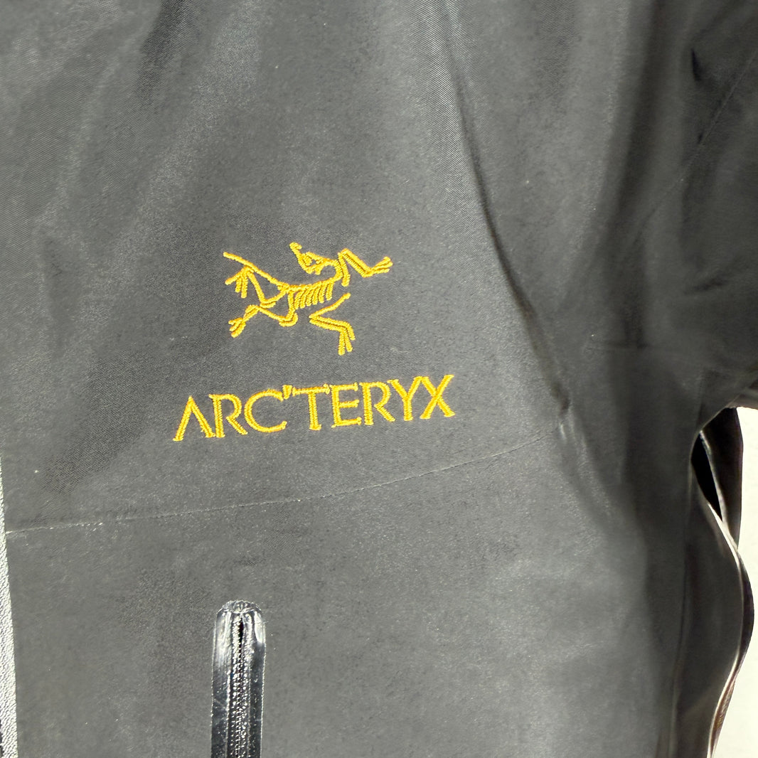 Arc'teryx Black Alpha SV Jacket