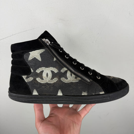 Chanel Zipper Star Sneakers