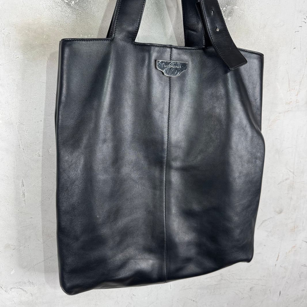 Balenciaga Badged Cowhide Leather Tote Bag