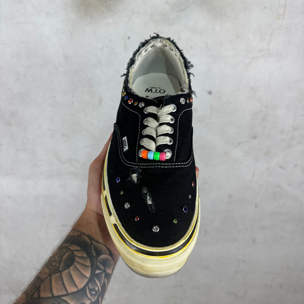 Vans x Satoshi Nakamoto Round Charm OTW Era 95