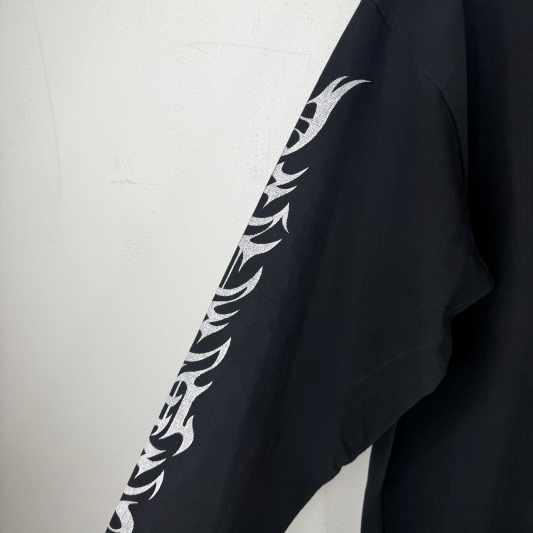 VETEMENTS Black Gothic Logo Longsleeve T-Shirt