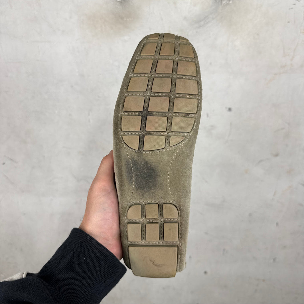 Louis Vuitton Emblem Driving Loafers