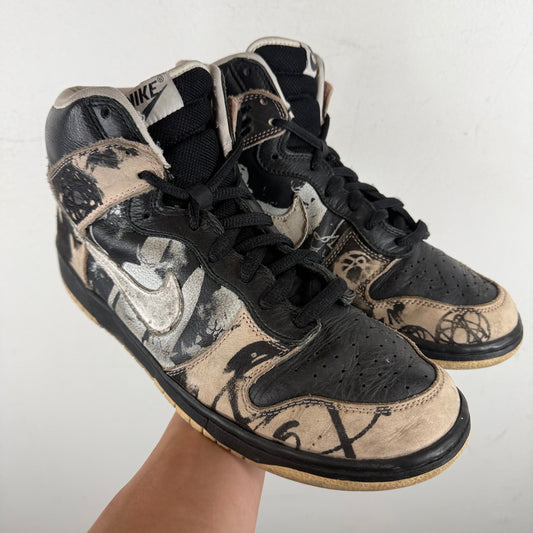 Nike Smoked Unkle SB Dunk High Sneakers