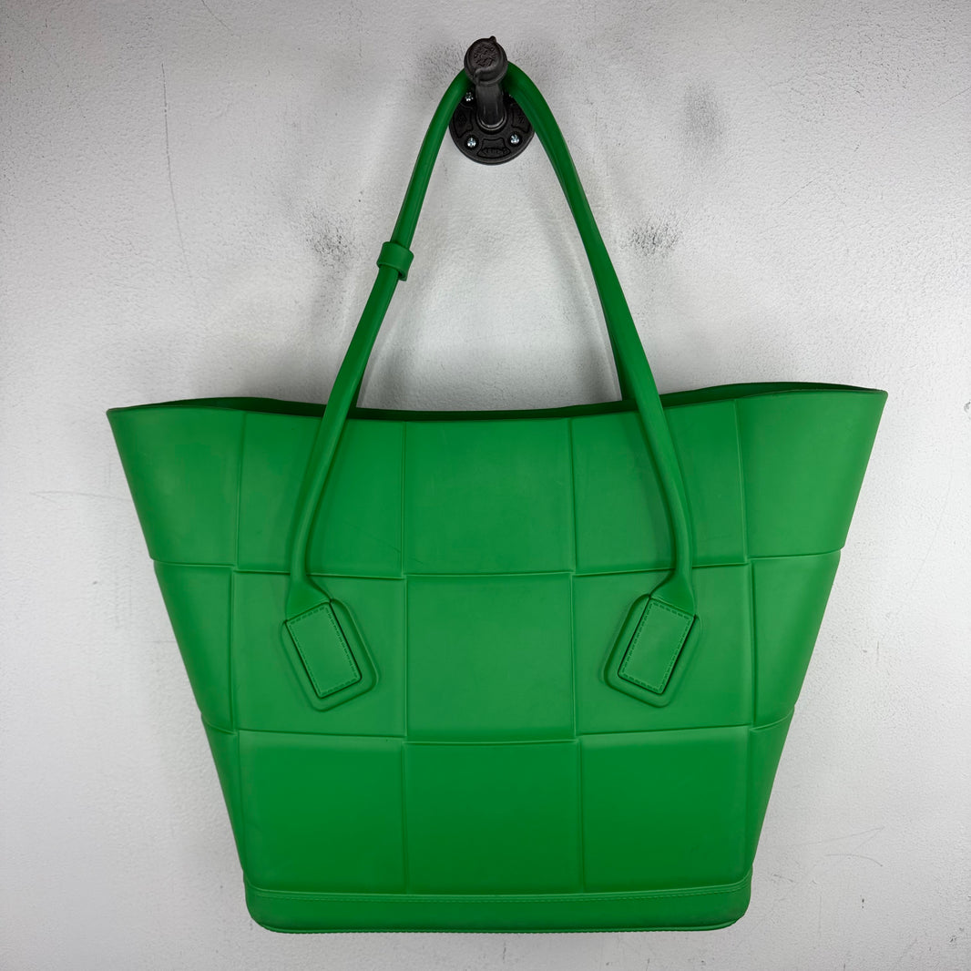 Bottega Veneta Rubber Arco Tote
