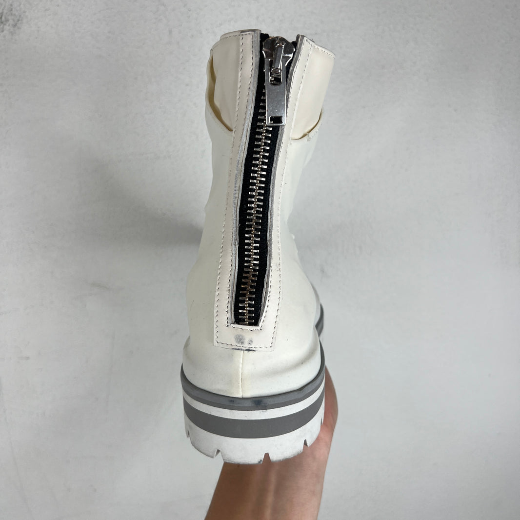424 White Marathon Boots