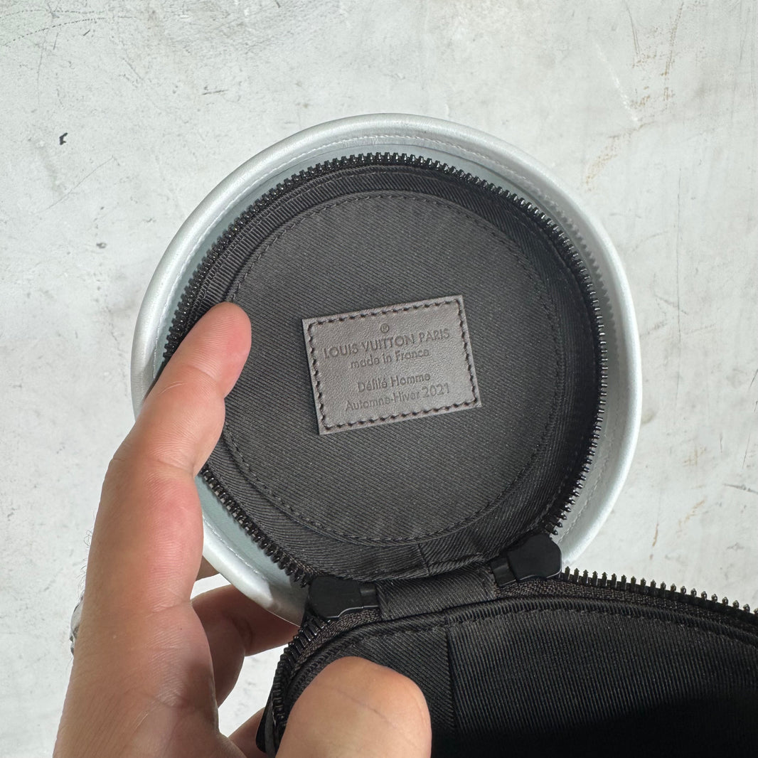 Louis Vuitton Messenger Cup Bag