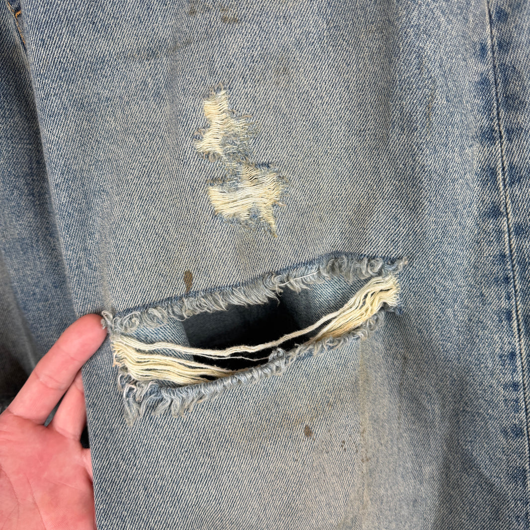 424 Distressed Baggy Jeans