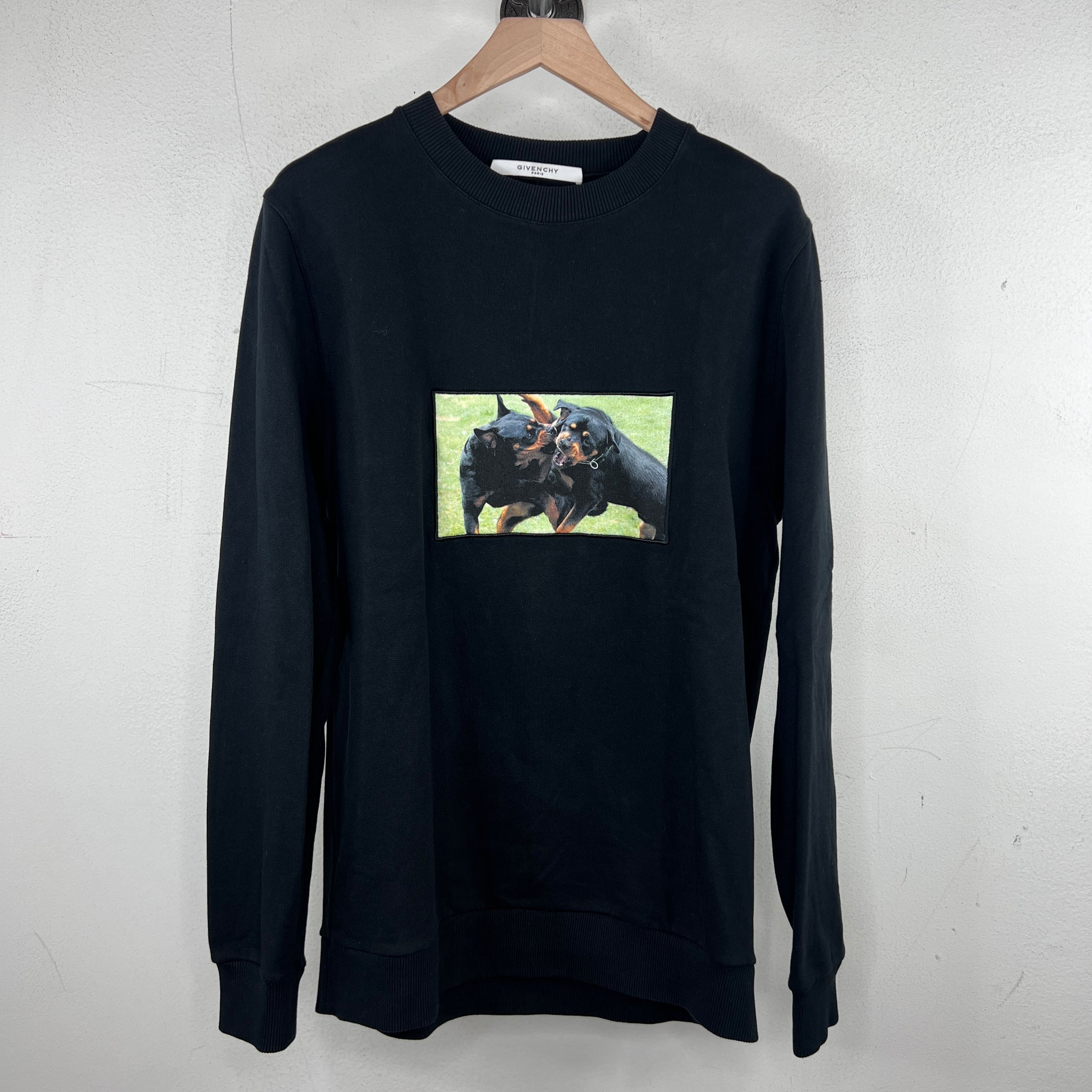 Givenchy Rottweiler Dogfight Crewneck