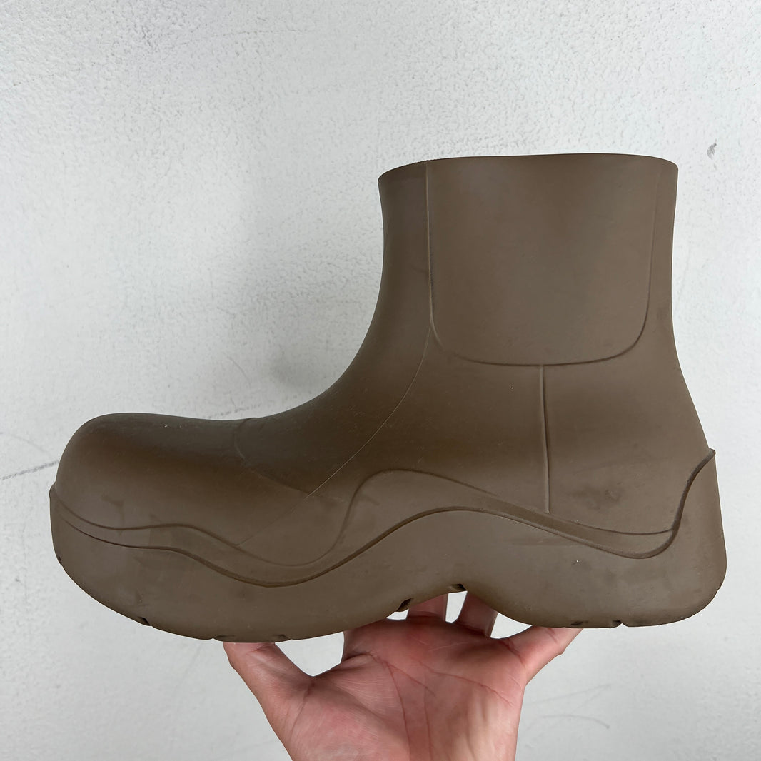 Bottega Veneta Brown Rubber Puddle Boots