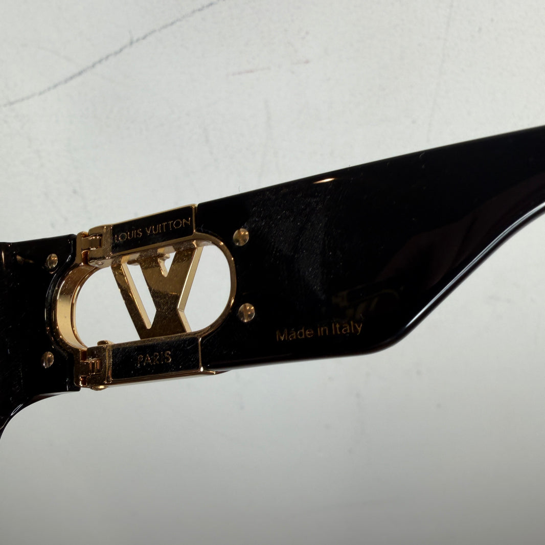 Louis Vuitton Link Sunglasses