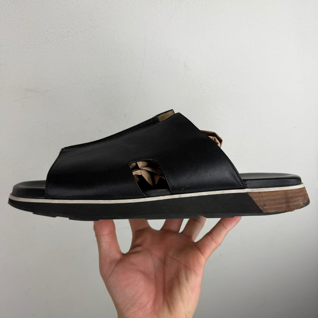 Hermes Pharoan Leather Sandals