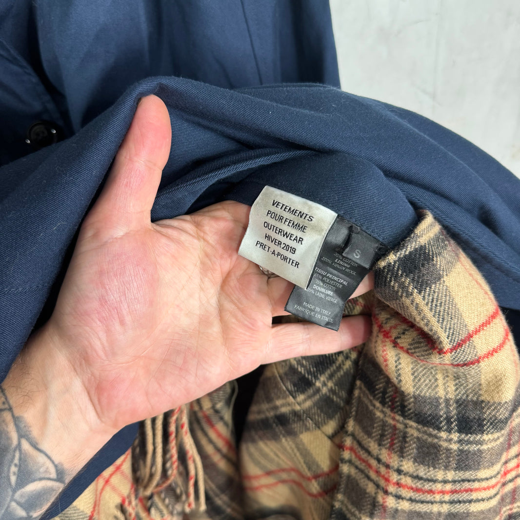 Vetements Scarf Lined Trench Coat