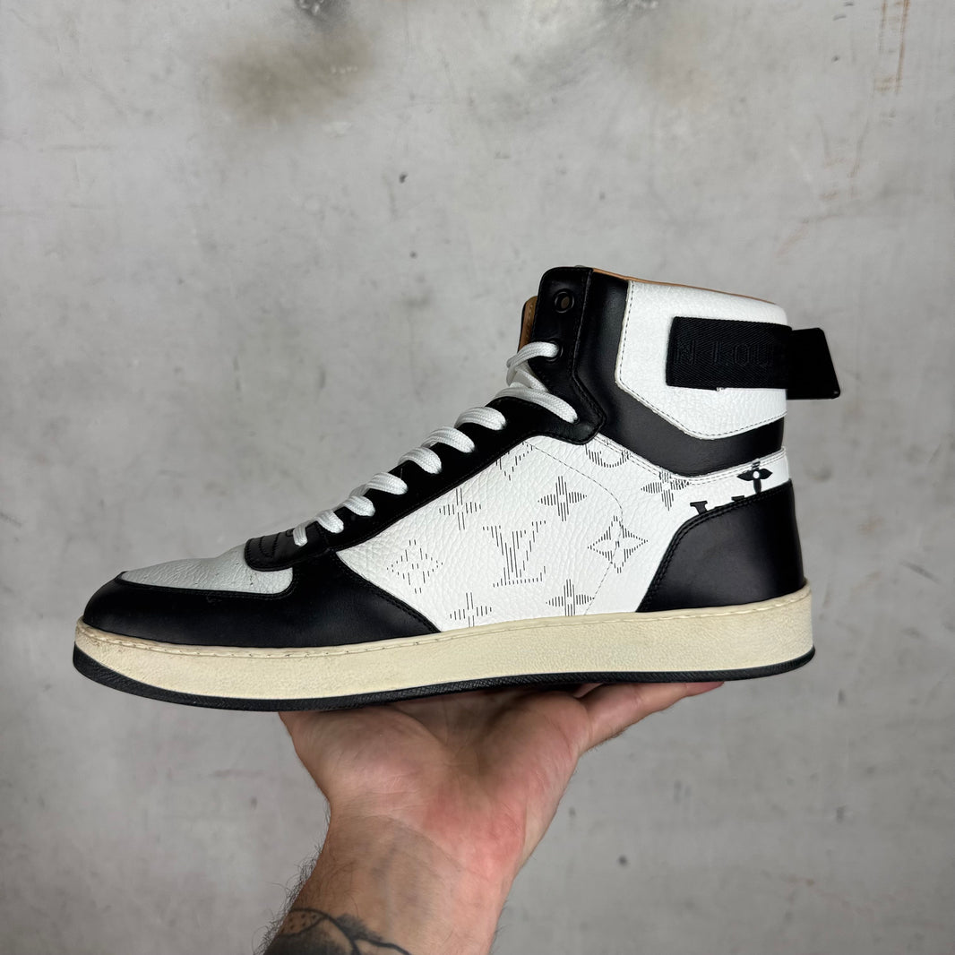 Louis Vuitton Monogram Rivoli High Sneakers
