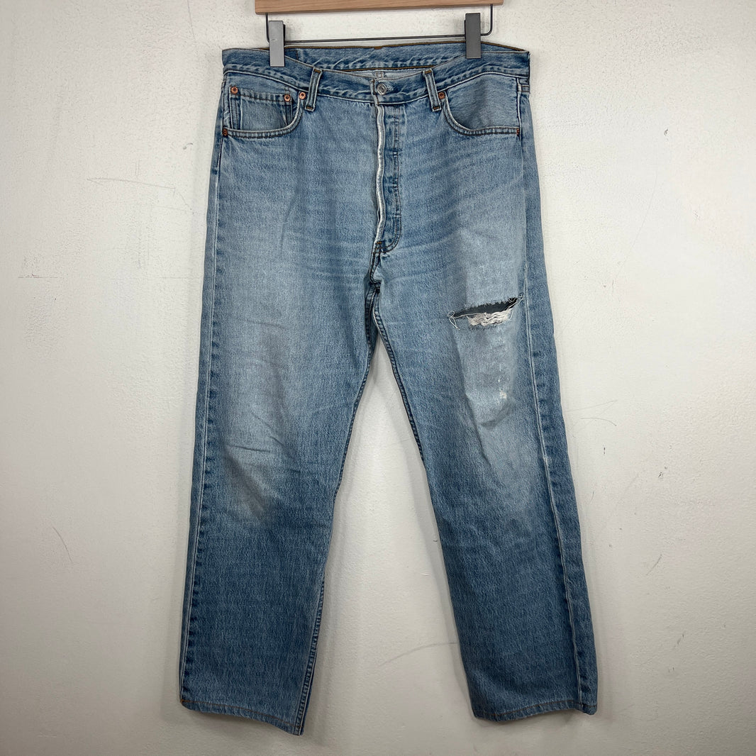Vintage Levi's 501 Light Wash Denim Jeans