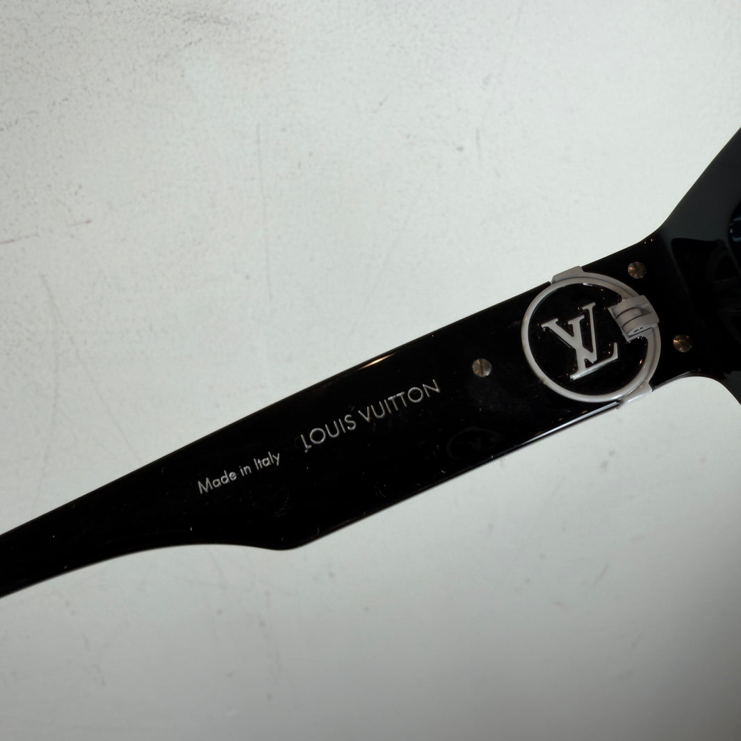 Louis Vuitton Z1447W Sunglasses