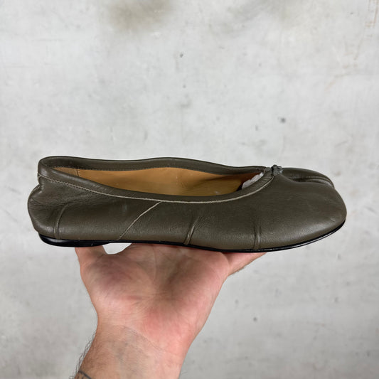 Margiela Olive Tabi Flats DS