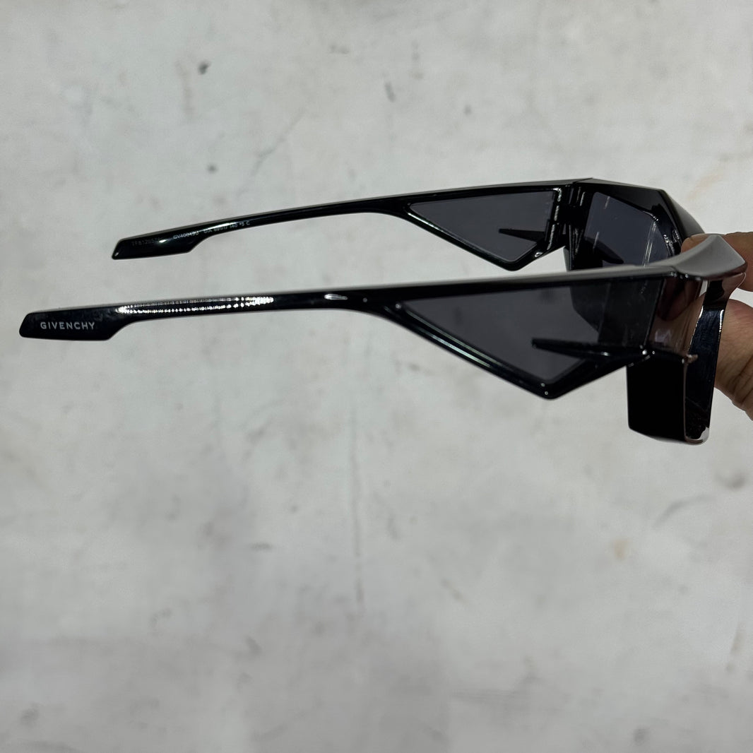 Givenchy GV40049U Sunglasses