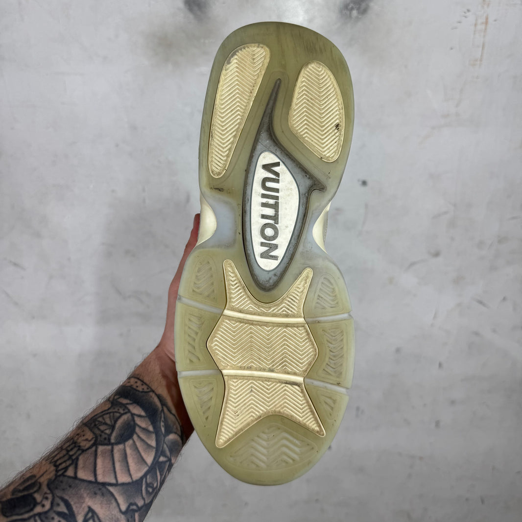 Louis Vuitton White/Grey Trainer 2