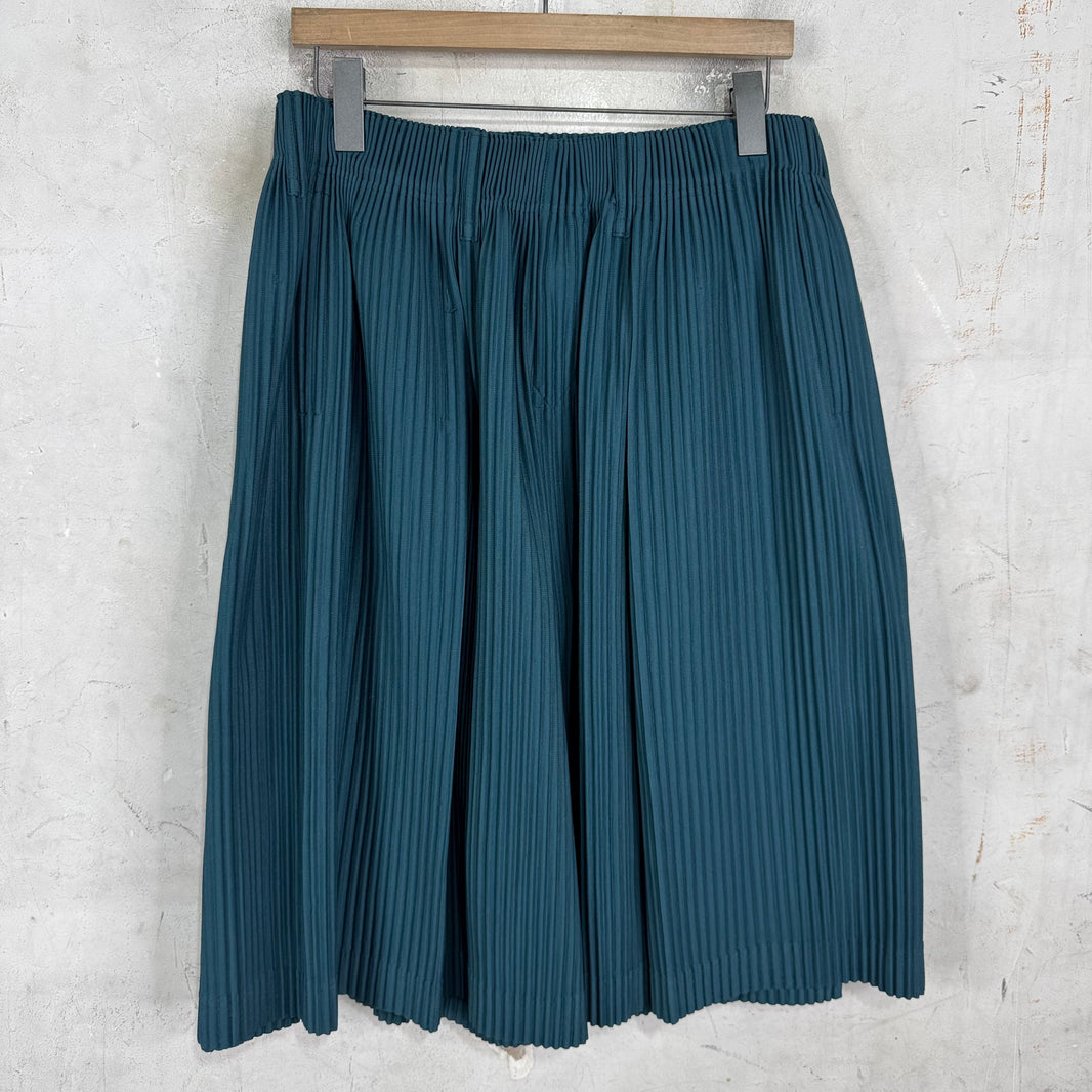 Issey Miyake Teal Skirted Pleates Shorts
