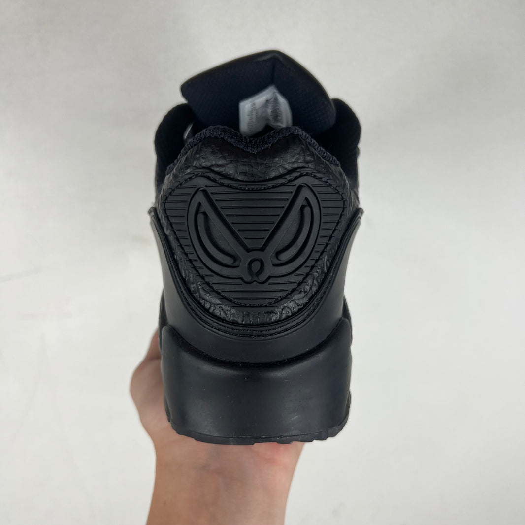 Nike Slawn AM90 Sneakers
